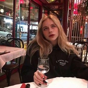 Meet your Posher, Jaea